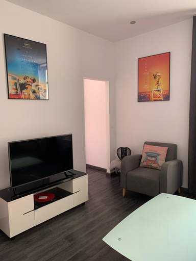 Others 4, Appartement 2 pieces centre ville Cannes, Alpes-Maritimes
