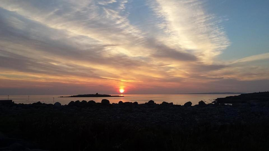 Others 2, Doolin Lanelodge -Room Only-