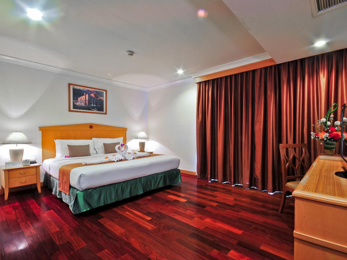 Bedroom 9