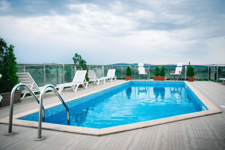 Others 2, Fantasy Apartaments and studios Avenue комплекс Фантазия Хисаря, Hisar