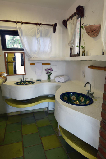 Bathroom 5, Sayulita Beach House Hotel, Compostela