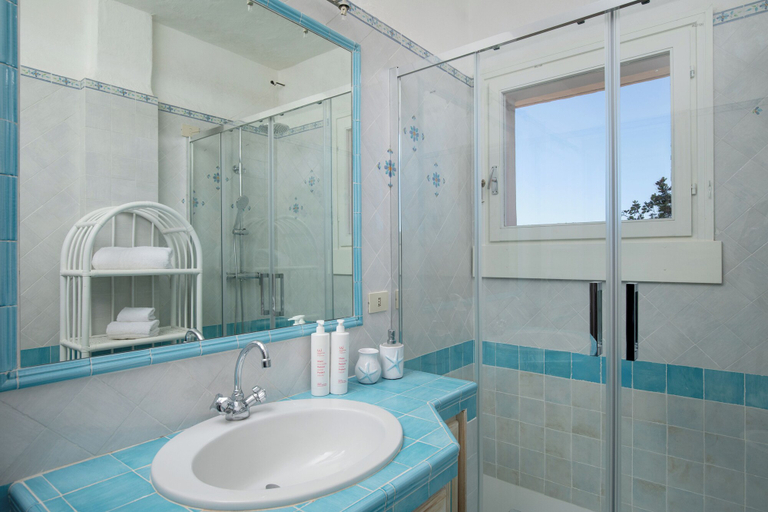 Bathroom 4, Cerbiatta al Molo Apartments by Wonderful Italy, Olbia-Tempio
