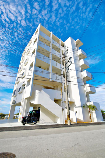 Exterior 6