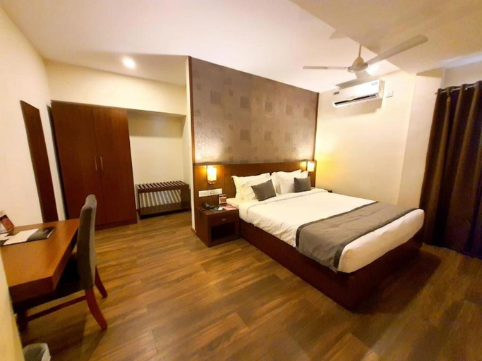 Bedroom 2, Emperor-Hotel Rachana Continental Pvt Ltd, Thrissur