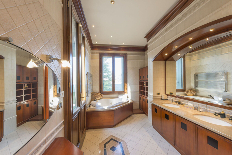 Bathroom 3, Villa Paola in Padova, Padua
