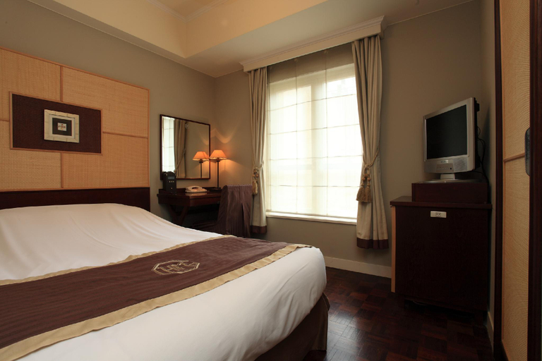 Bedroom 30