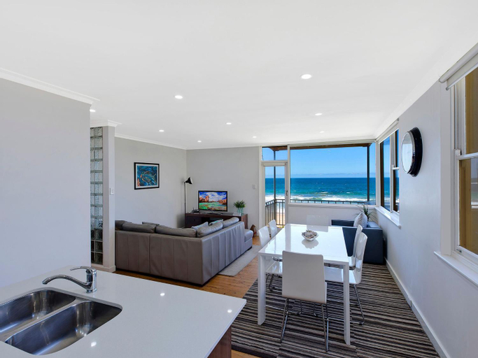 Others 4, Golden Sands 1 - Absolute Beachfront, Wyong - South and West