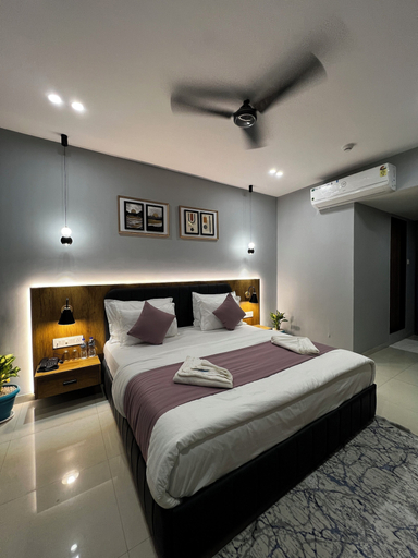 Bedroom 5, Hotel Siaan Palace, Surat