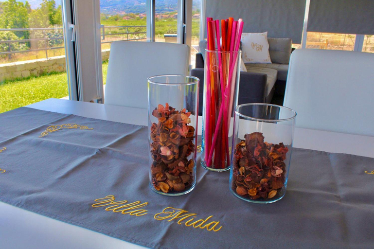 Food & Drinks 3, Villa Mida, Catania