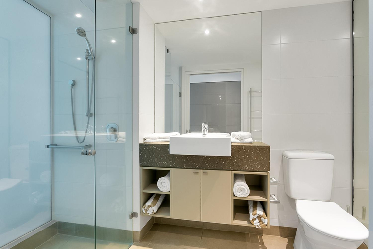 Bathroom 2, Seascape Holidays at The Beach Club, Douglas