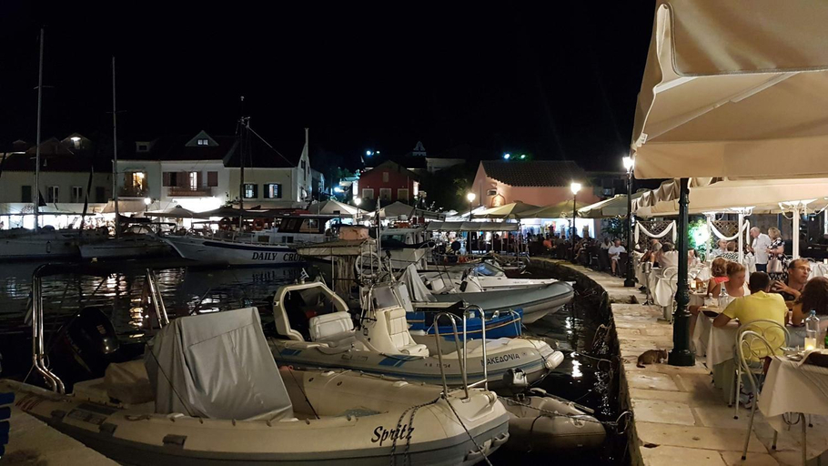 Food & Drinks 4, BlueTel Lixouri, Ionian Islands