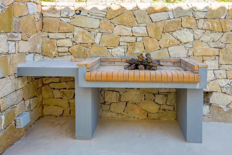 Others 5, Villa Ifigeneia, Ionian Islands