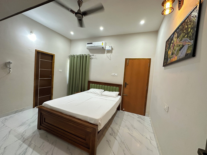 Bedroom 15