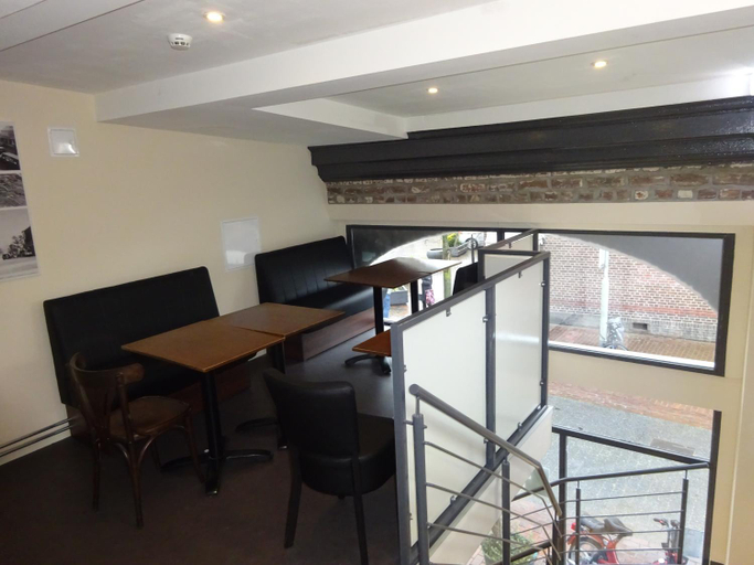 Others 5, Hotel Vallis, Vaals