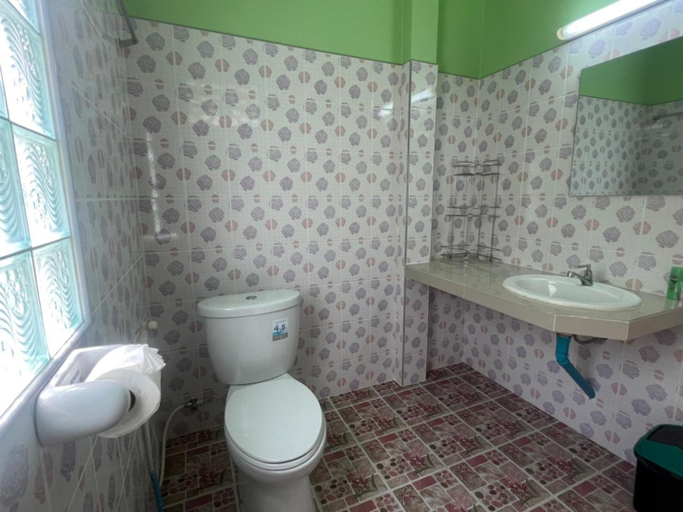 Bathroom 3, The Phura Villa Khaolak, Takua Pa