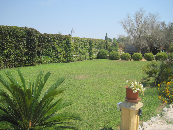 Others 2, Tenuta Innocenzi, Lecce