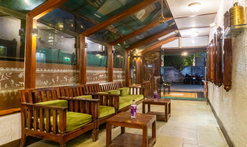 Public Area, Treebo Bhairavee, Baner, Pune
