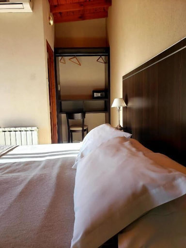 Bedroom 3, Marvic Hotel, San Pedro