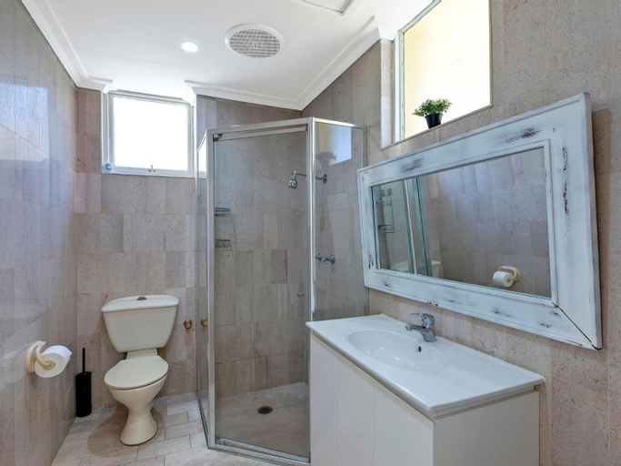 Bedroom 3, Golden Sands 1 - Absolute Beachfront, Wyong - South and West