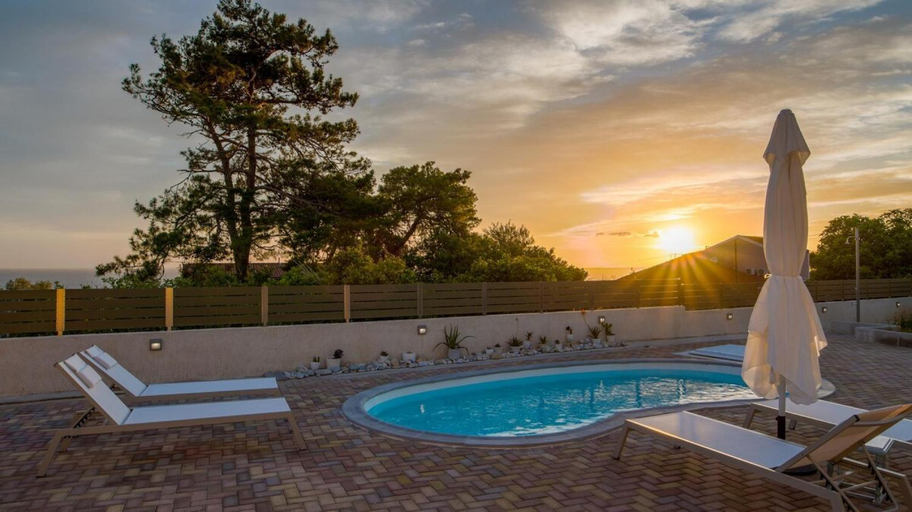 Sport & Beauty, Arktos Sunset Villa, Ionian Islands