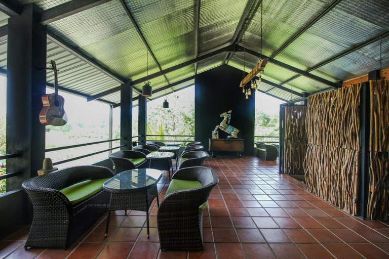 Food & Drinks, The Domain, Kesbewa