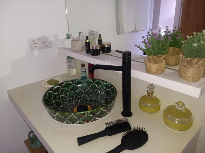 Bathroom 3, Casa Margot2, Girona