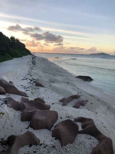 Others 3, La Belle Digue Don
