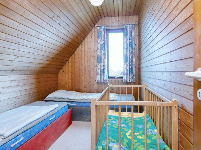 Bedroom 2, Scenic Holiday Home in Harboøre near Sea, Lemvig