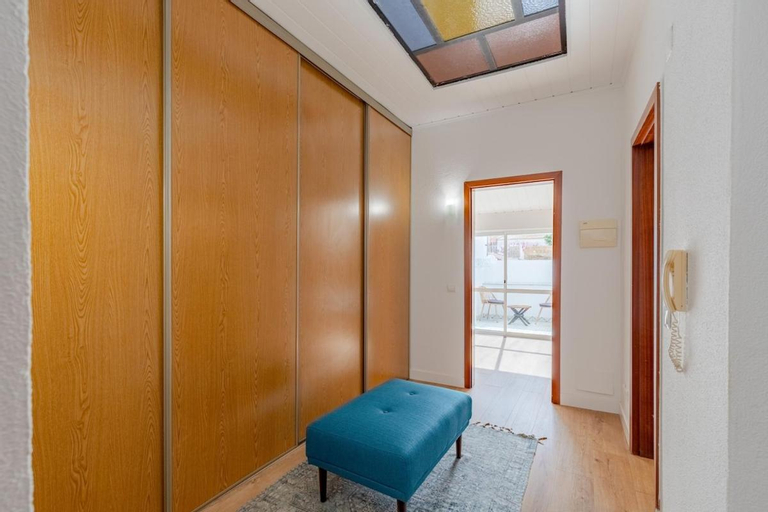 Others 5, Setubal Oasis House, Setúbal
