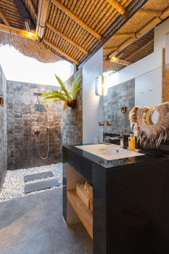 Others 5, Villa Rasa Senang, with private cook and pool, Karangasem