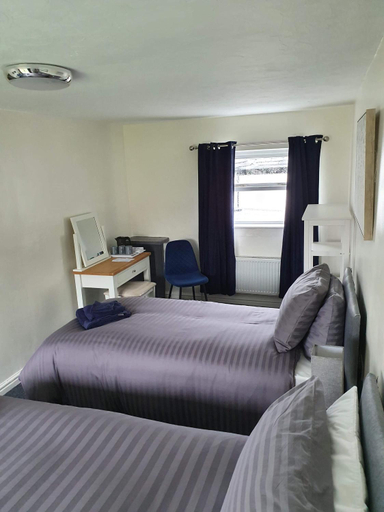 Others 3, Red Lion Rooms - Self Check In, Cumbria