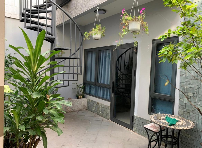 Tutaco Double Room with front small yard, Bình Thạnh
