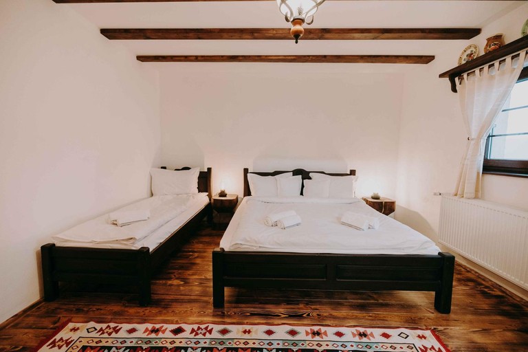 Bedroom 3, Pensiunea Poiana Vladesei, Sacuieu