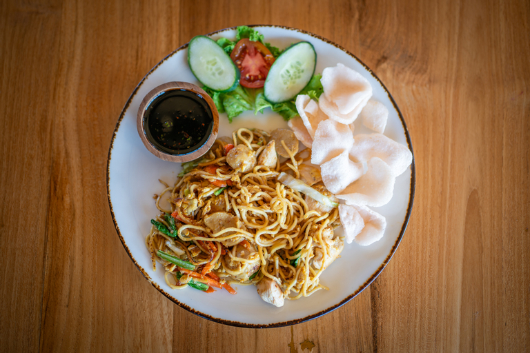 Food & Drinks 9