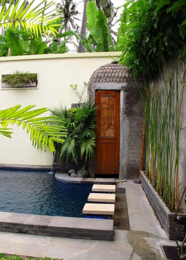 Swimming Pool 4