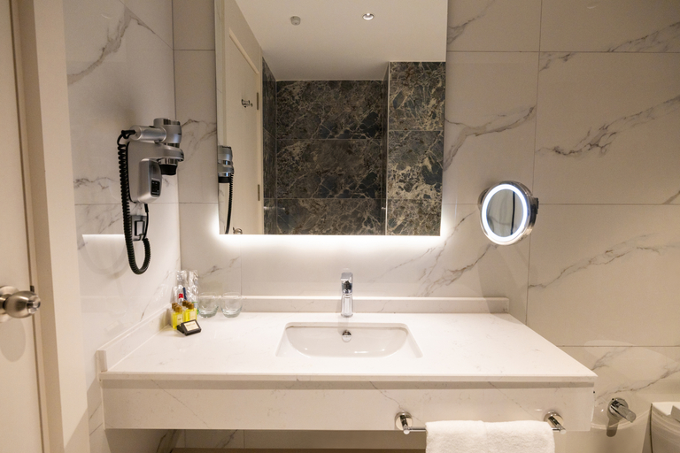 Bathroom 5, Granada Luxury Red, Alanya