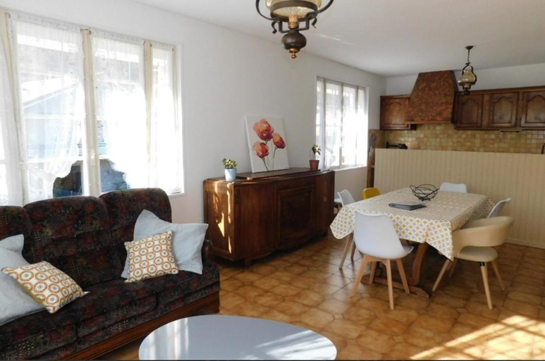 Dining Room 6