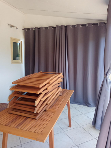Others 3, Chalet Var Canebieres, Var