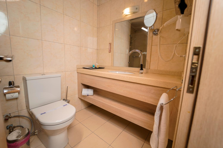 Bathroom 4, Sipan Hotel, Arbil