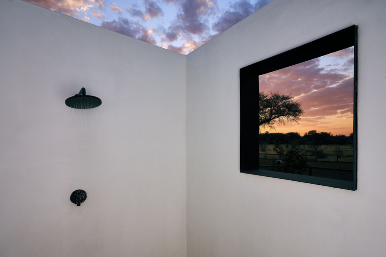 Others 4, Sandwerf, Windhoek Rural