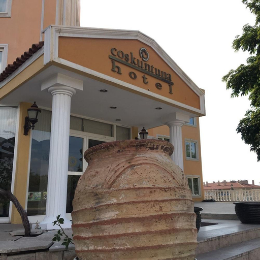Coskuntuna Hotel, Merkez