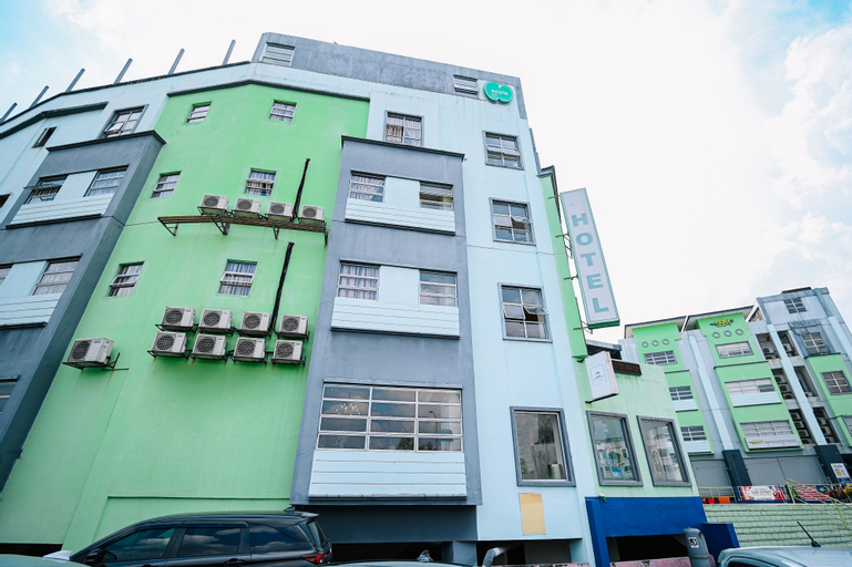 Exterior & Views 2, Swing & Pillows - Apple Hotel Shah Alam, Shah Alam