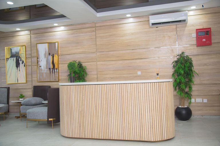 Public Area 4, MiVi, Eti-Osa