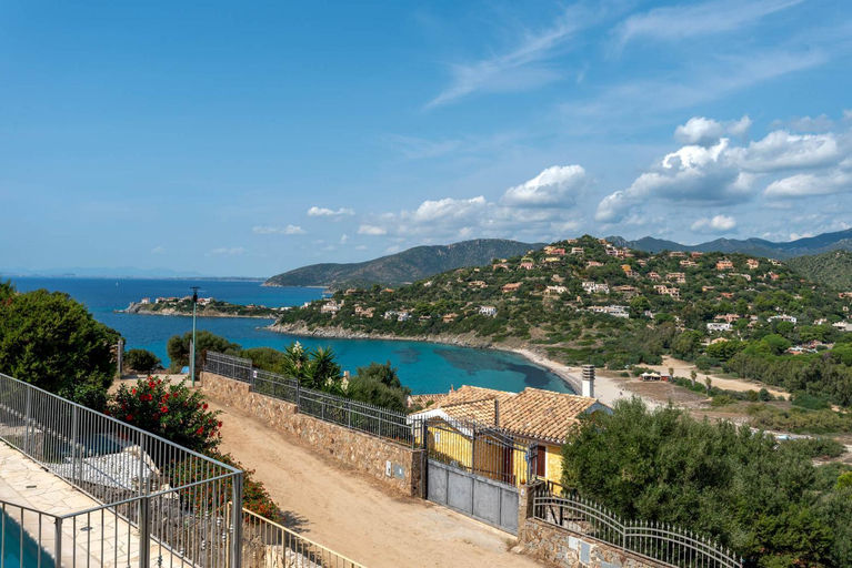Others 5, VILLA GAIA - Dall'alba al tramonto -, Cagliari