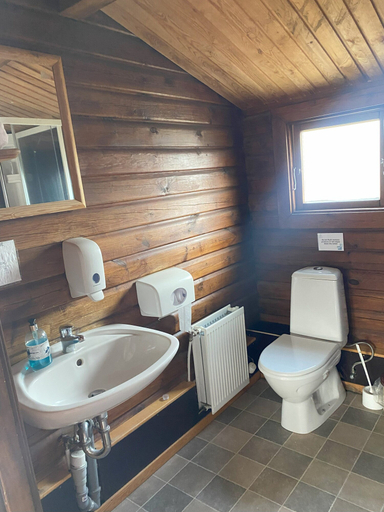 Bathroom 4, Uthlid Cottages, Biskupstungnahreppur