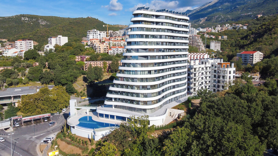 Exterior & Views 2, Skyline Resort