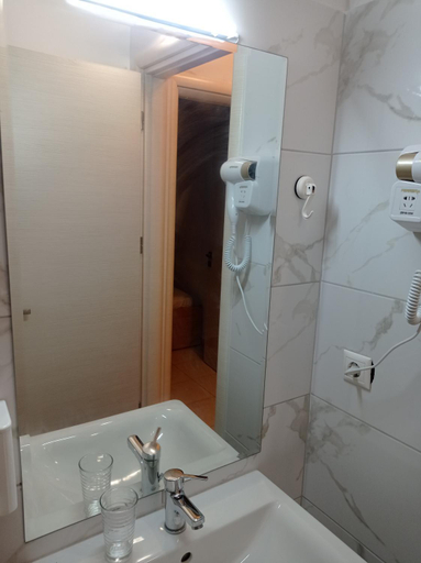 2, Alex apartment, Sarandës