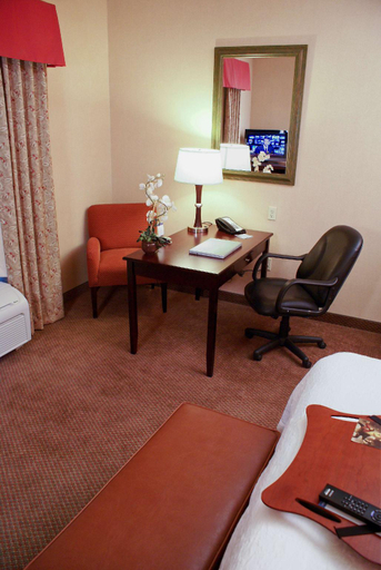 Bedroom 28