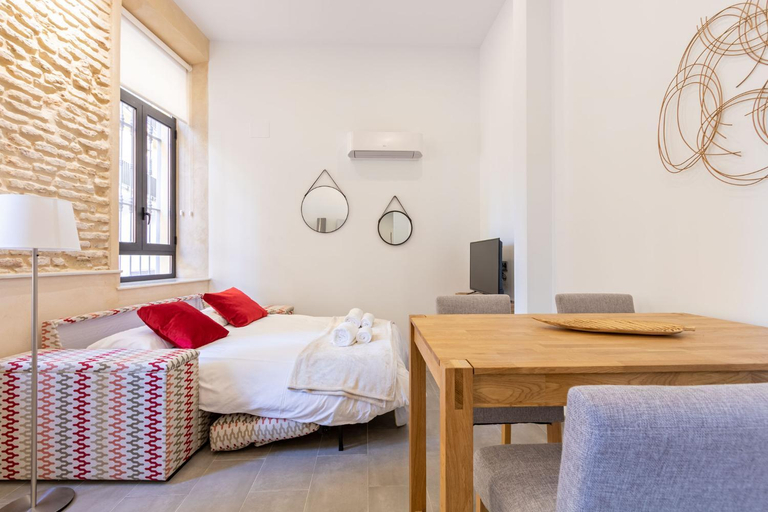 Others 3, Nine O Clock San Agustin Suites, Sevilla