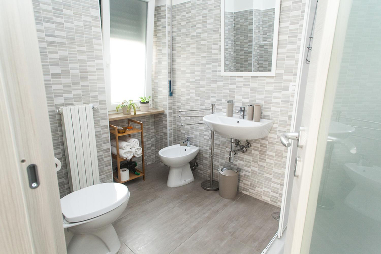 Others 5, B&B Al Ponte, Potenza